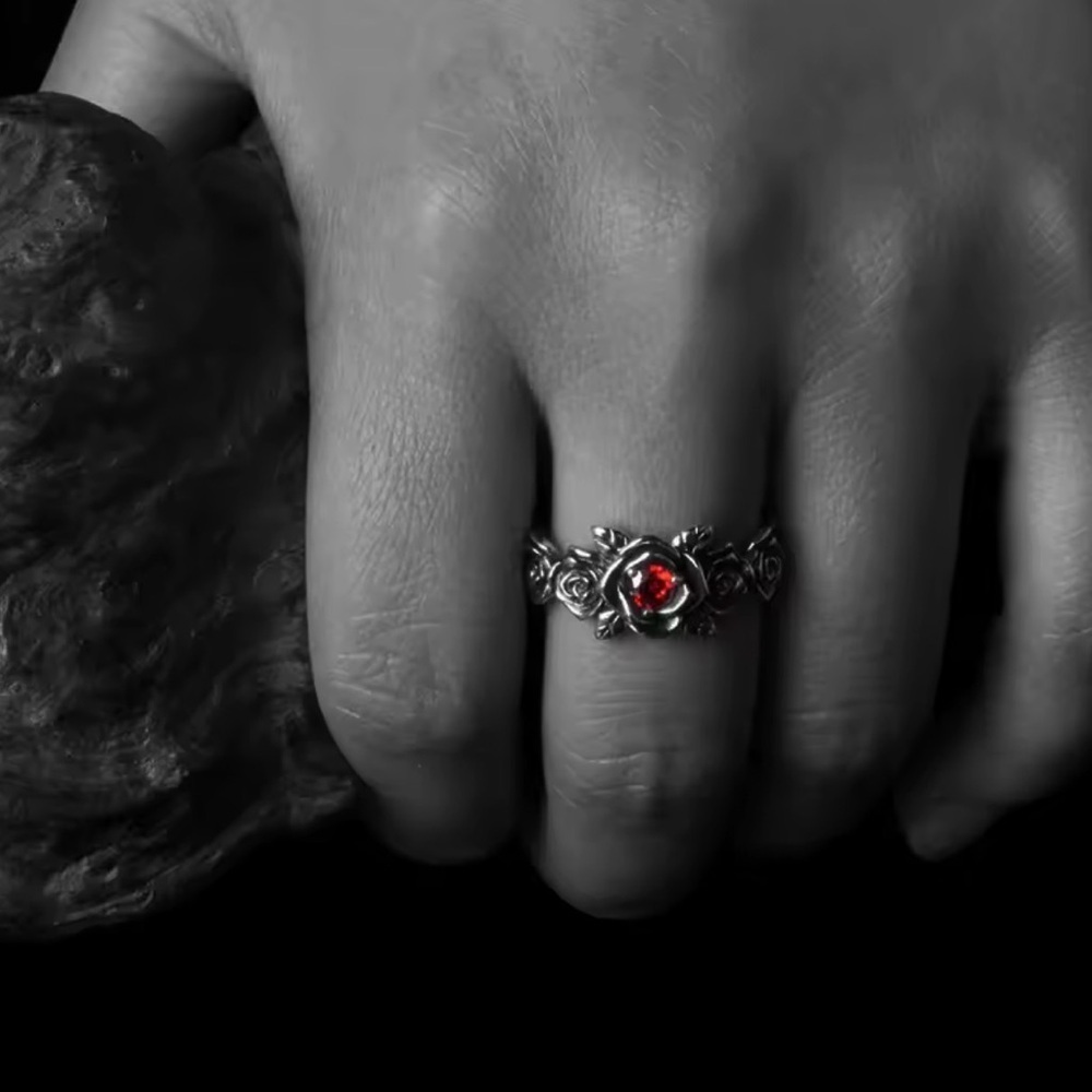 Silver Floral Ring With Red Gemstone. - Picture 3 of 6
